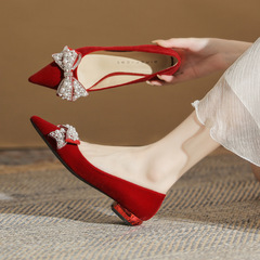 211-7 平底婚鞋女粗跟2024年新款尖頭淺口蝴蝶結不累腳低跟單鞋