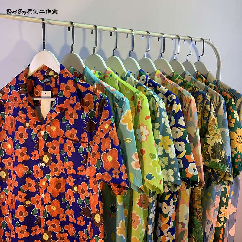 Thai Hawaiian Printed Floral Shirt for Men and Women Loose Retro Hong Kong Style Niche Design Summer Short Sleeve Shirt