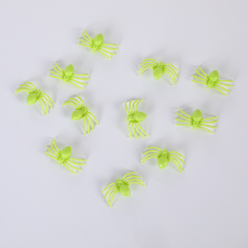 Mini telaraña de halloween, pequeña telaraña de color, dibujos animados de plástico, pequeña telaraña, accesorios decorativos a mano DIY