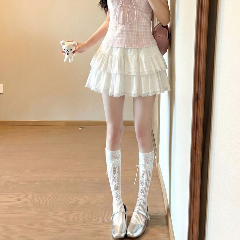 French-style white ballet lace cake skirt for women, 2026 summer sweet high-waisted slim-fit puffy A-line short skirt