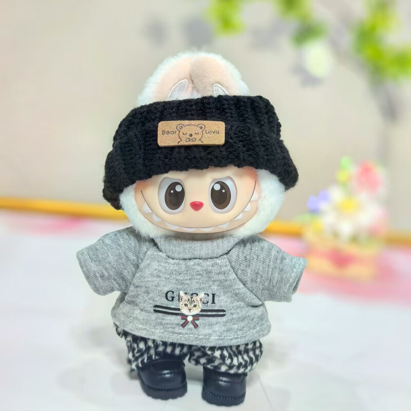 17cm Doll Clothes Keychain for First, Second, and Third Generation Labubu, Labubu Cool Street Style Outfit T-Shirt 17cm Doll Clothes Keychain for First, Second, and Third Generation Labubu, Labubu Cool Street Style Outfit T-Shirt
