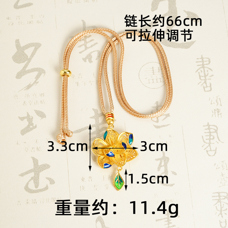 Antiguo oro de oro de lujo ligero de Vietnam nuevos productos de alta calidad flores hueco goteo de aceite de esmalte collar de hoja de color mujer fábrica al por mayor