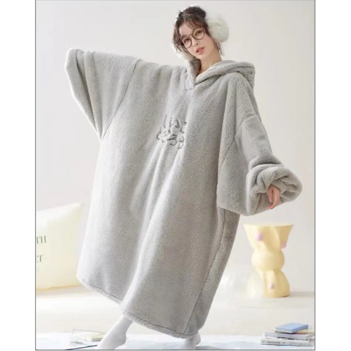 Invierno nuevo camisón de las mujeres más el tamaño franela caliente con capucha casual desgaste casero flojo Falda larga sobre la rodilla