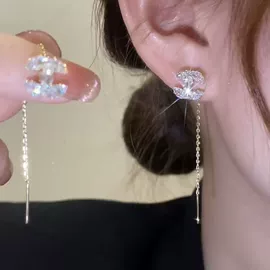 耳环;项链;耳钉