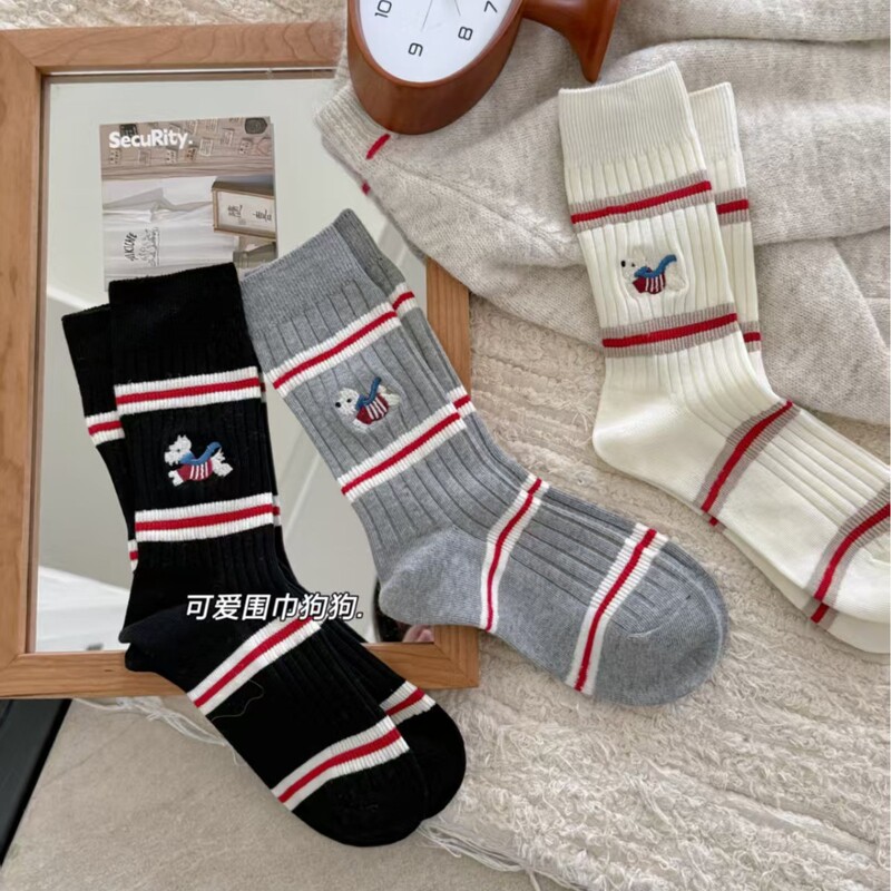 Wearing This in Autumn and Winter Really Attracts Attention! the Puppy Scarf Is so Korean! Double-Needle Retro Fashionable Socks for Women