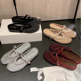 ��Ƥ~���ы�ͬ��4cm�������W�Wˮ荰��^��ЬŮһ�֎�͸��O�W����