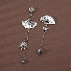 Chinese style retro plum blossom fan brooch women's cheongsam placket buckle bell tassel pendant Hanfu pin Miao silver accessories