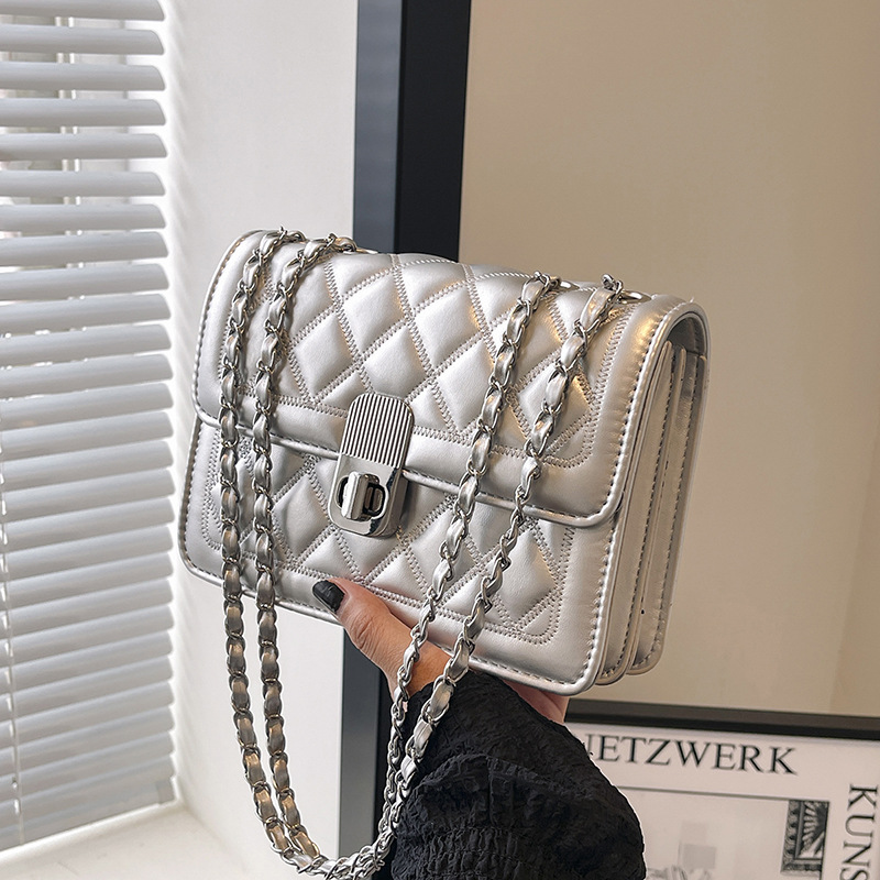 Bolso de cadena de rombos de fragancia pequeña mujer 2024 verano versión coreana ins moda simple bolso cuadrado pequeño bolso de mensajero de sentido avanzado