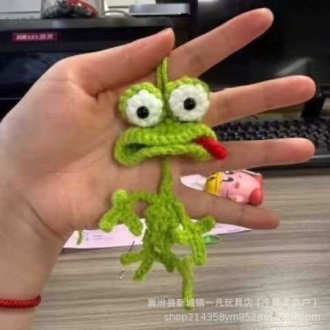 成品diy手工编织小丑青蛙挂件闺蜜情侣可爱钩针钥匙扣背包挂件|undefined