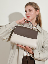 ¿ƤϰμŮ Ůʿ߼eͨڰٴб