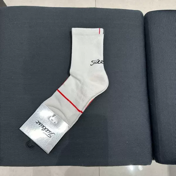 Korean Version Original Single Golf Socks for Men and Women, Comfortable and Breathable Mid-Calf Socks, Outdoor Sports Moisture-Wicking Socks