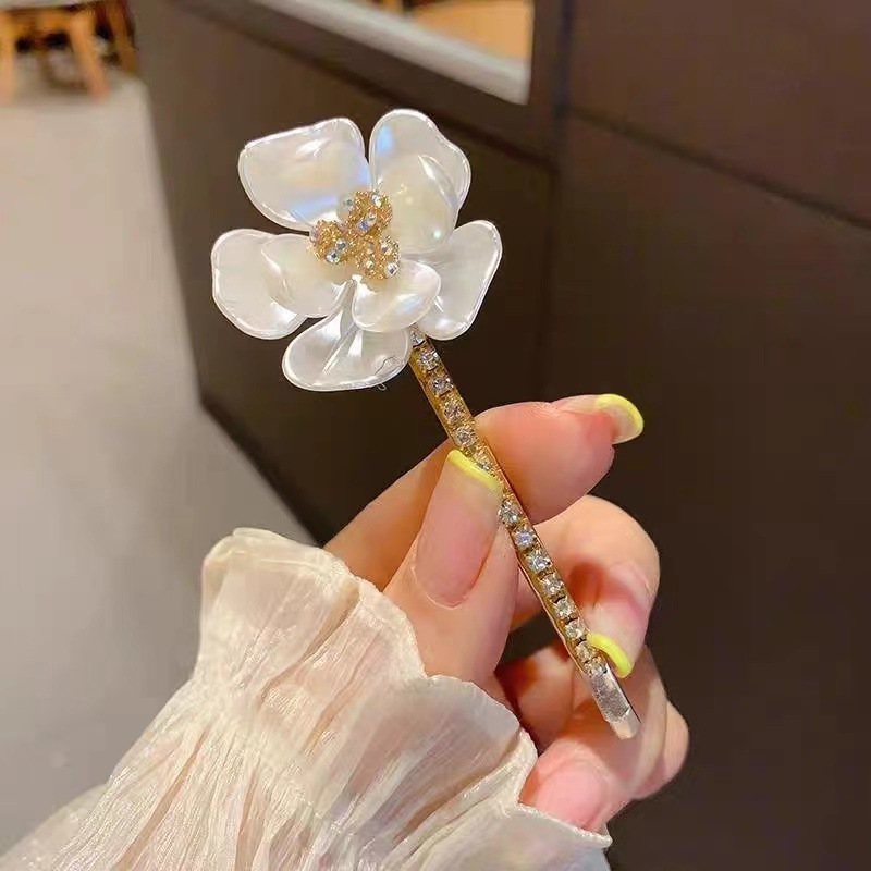 Cute acrylic fresh hairgrip