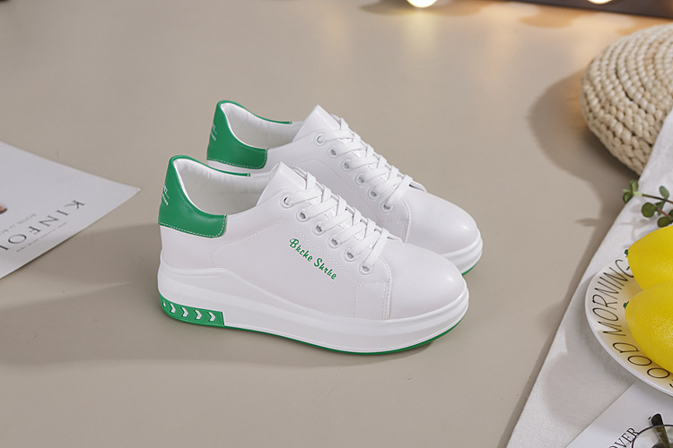 Baskets basses femme blanches compensées imperméables antidérapantes_voghion.com