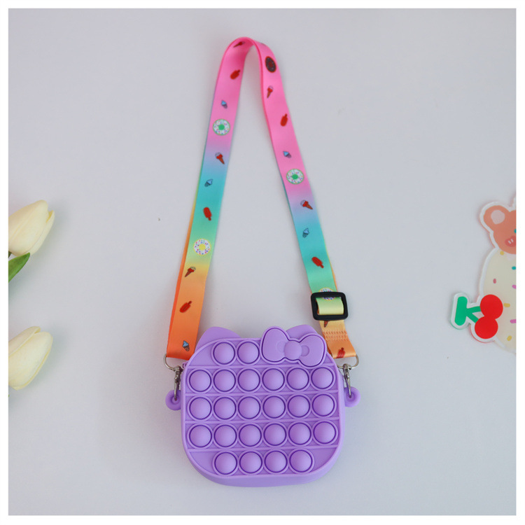 보라색 미니 사각 상자