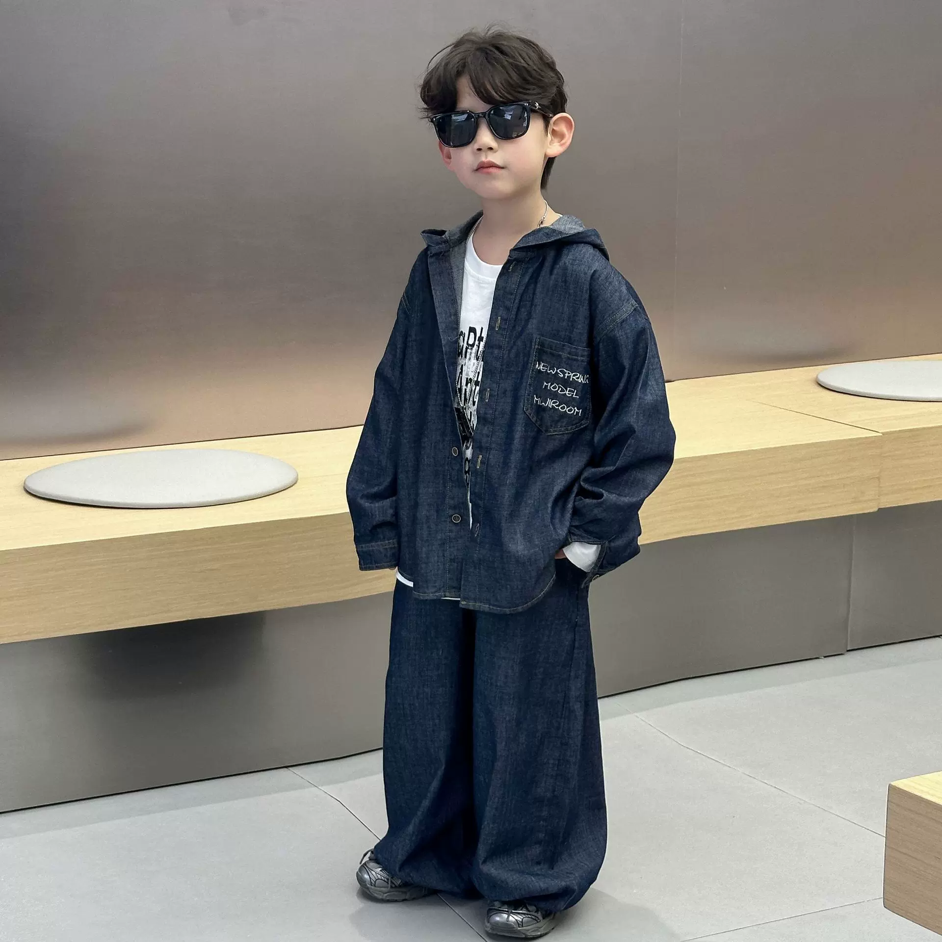 儿童牛仔套装2025春季新款男童时尚宽松外套中小童帅气长裤两件套