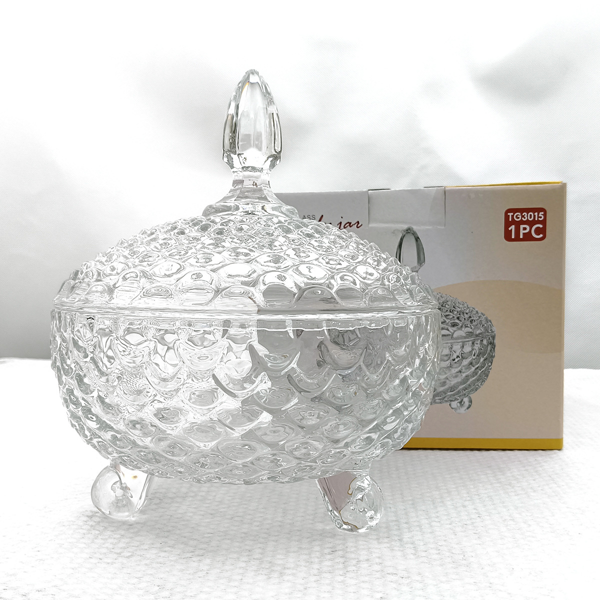 Large three-legged transparent glass candy jar creative sugar jar…