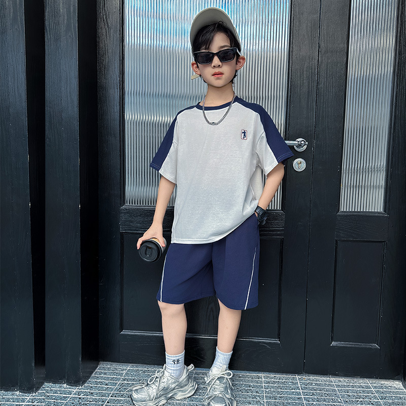 Summer children's set for boys, sports T-shirt for leisure with letters, western style 3