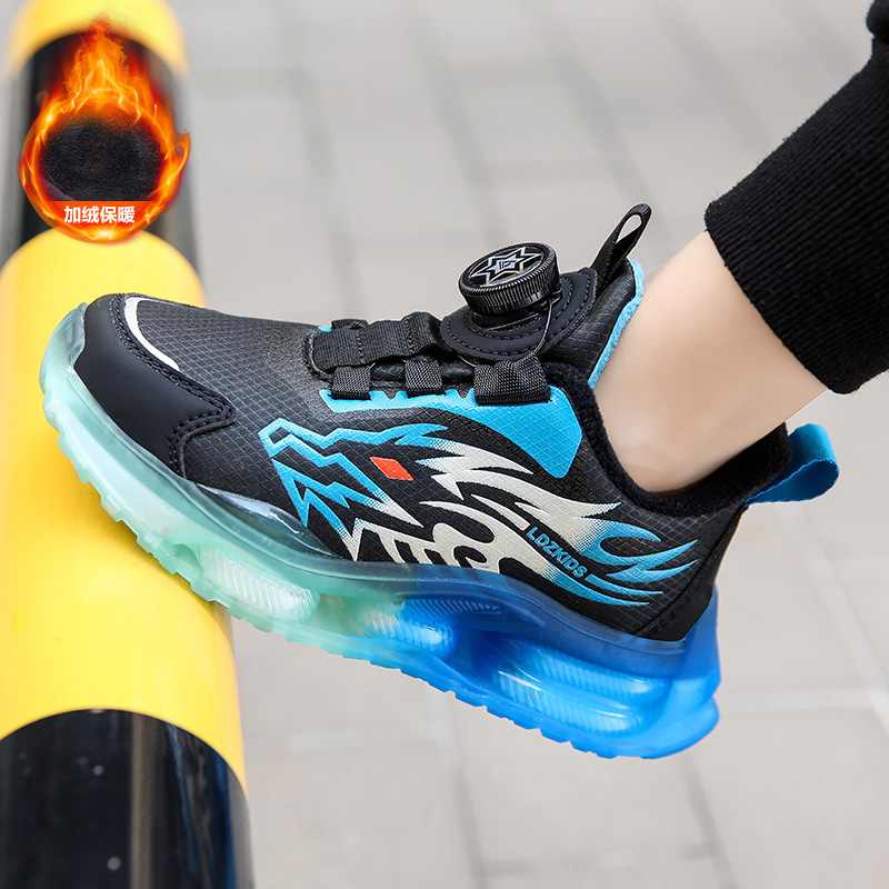 Zapatos para niños con algodón de cacho 2025, zapatos de cuero de otoño y invierno para niños, botón giratorio, zapatos de correr para niños grandes