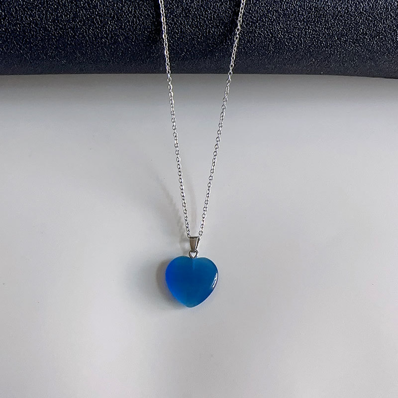 9g Weight Opal Pendant Material Pendant Necklace Classification Simple Style Heart Shape Cat's Eye Stone Titanium Steel Pendant Necklaces Wholesale