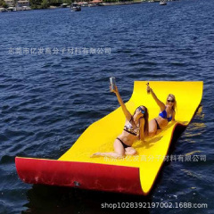 大量卸売り水上魔絨毯娯楽泡綿海上浮遊絨毯xpe水上浮床穴浮水絨毯浮きマット