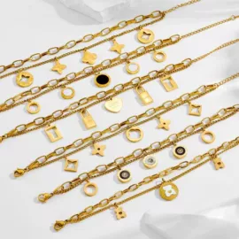 首饰套装;项链;手镯