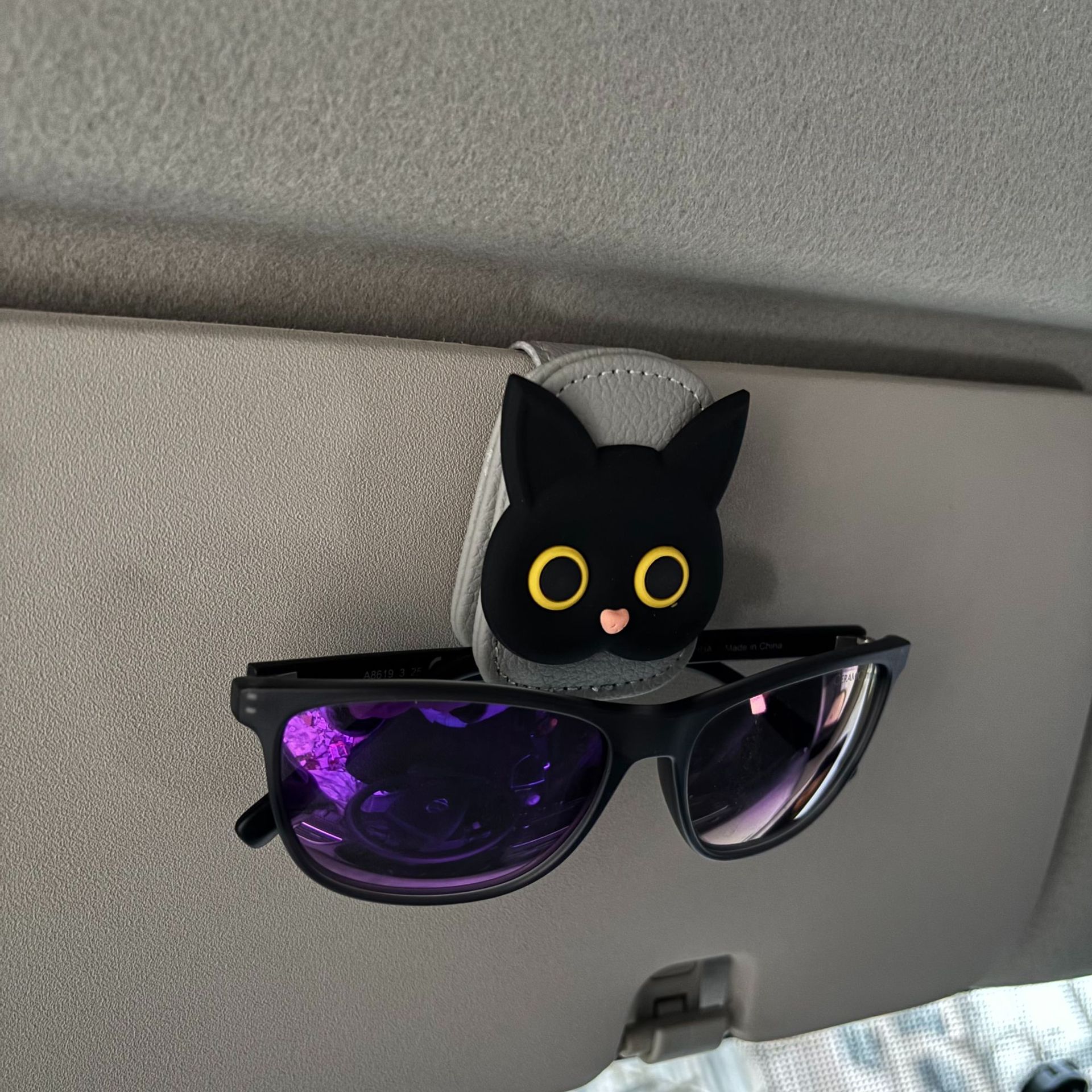 검은 고양이 [회색]