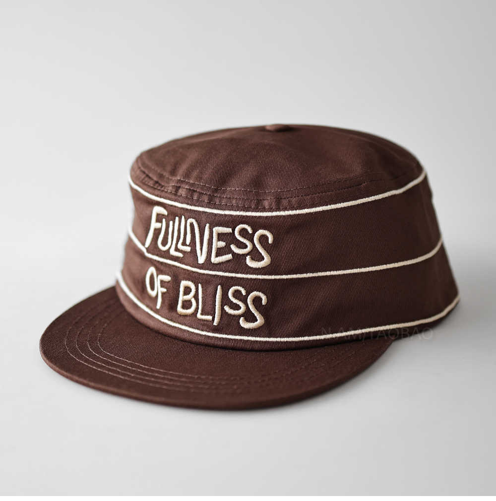 Diseño coreano de nicho con letras rayadas bordadas sombrero de bisel plano, moda para hombres y mujeres, sombrero de lengua de pato.
