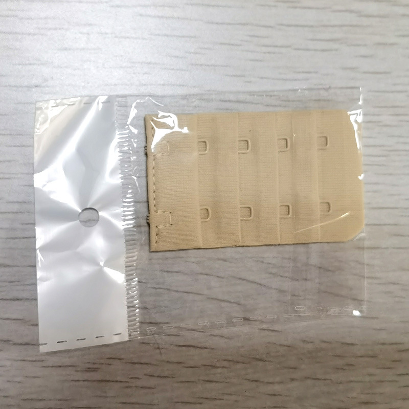 Cuatro filas y dos botones