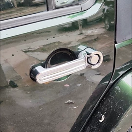 灯框;脚踏板;车窗饰条