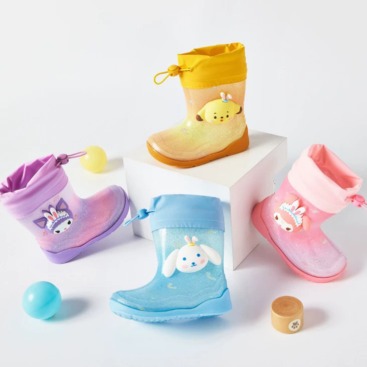 Детские дождевые сапоги через канаты