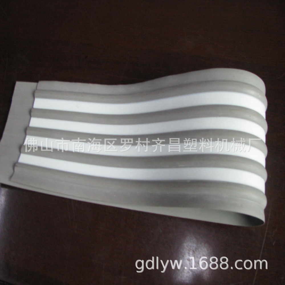 PVC防撞条挤出机，漂流艇包边挤出机