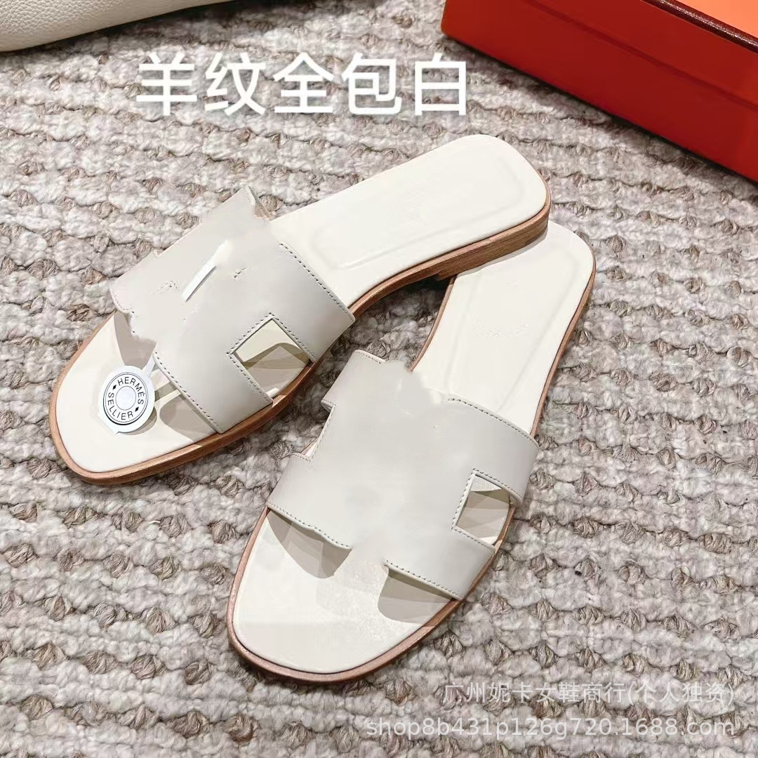 新款2026h型拖鞋女夏外穿百搭网红真皮一字拖旅游平底凉拖鞋批发