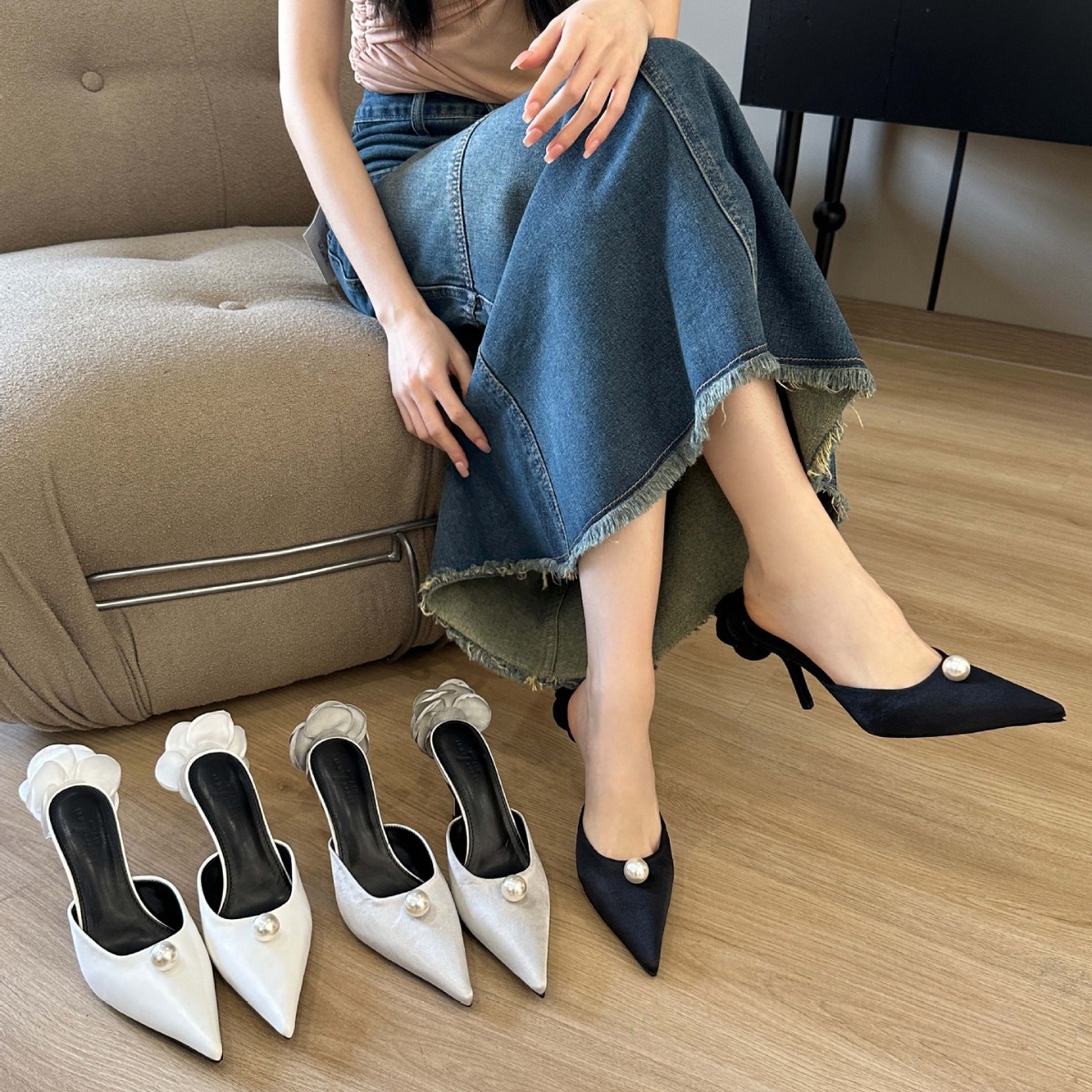 2024 Vår- och höstsäsong Nya små doftande vindtunn klack ihålig vatten diamantspets enkla arbetshöga klackar_voghion.com