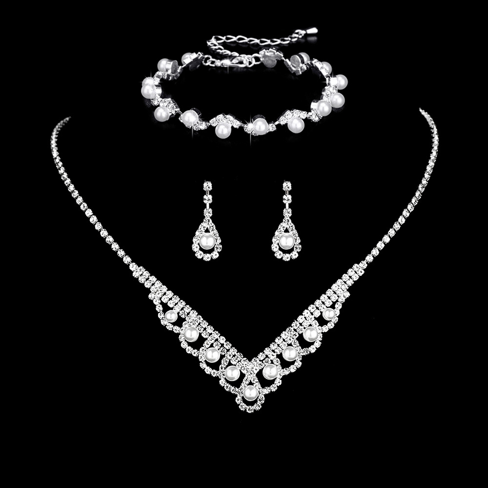 2022 transfronterizo europeo y americano nuevo simple joyería de las mujeres pendientes collar de perlas pulsera de tres piezas joyería de la boda