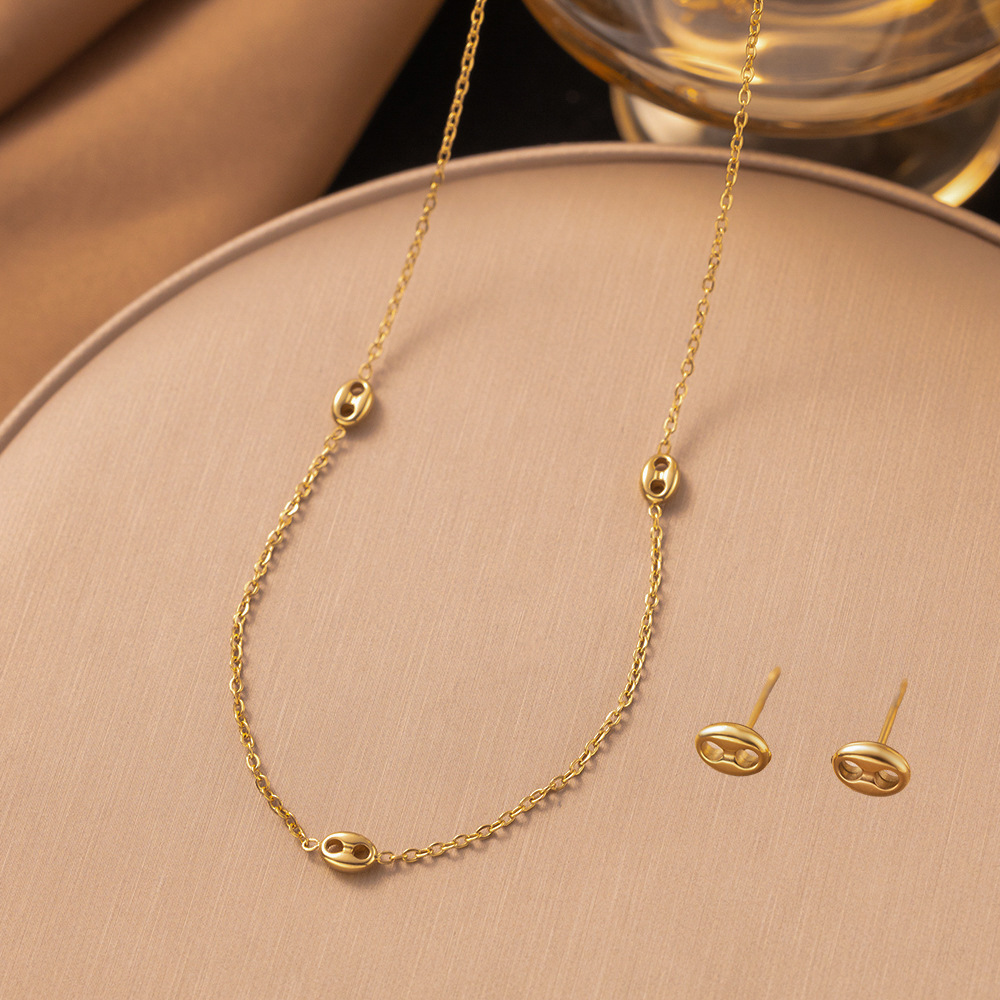 Juego de joyería de acero de titanio 2023 – collar, aretes, de alta gama, venta al por mayor