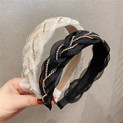 Korean-style spring/summer new lace-ribbon rhinestone wide-brimmed hairband – simple, versatile headwear with a cross-design braid-friendly, non-slip hair clip for washing your face.