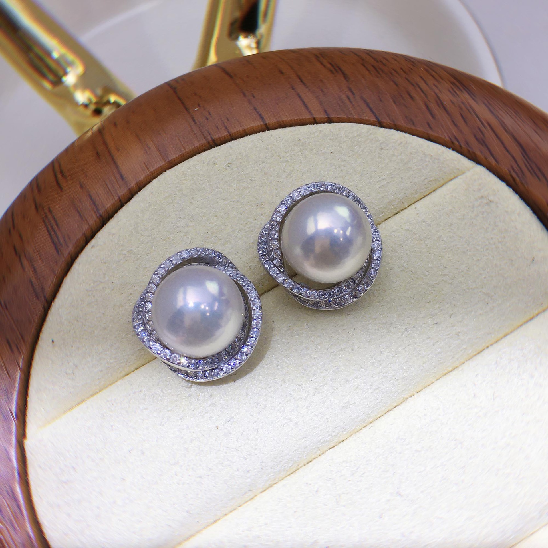 ����S925������������������Ԫ�ش������ran��ˮ������ζ���