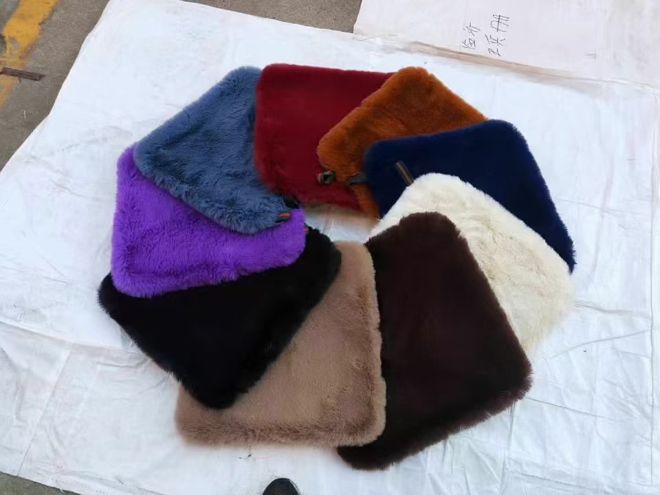 Car seat cushion winter plush three-piece set five-seat rabbit hair short hair warm butt cushion single-seat square cushion universal wool cushion