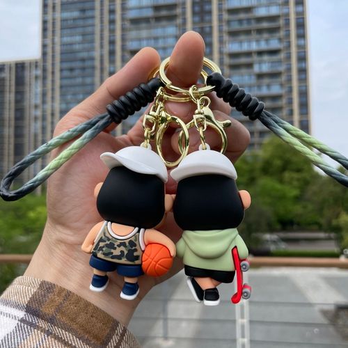 Cute Crayon Shinchan 3D figurine car keychain schoolbag pendant keychain doll machine small gift wholesale 