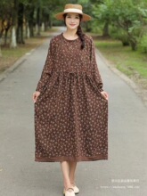 2025秋季新款文艺复古碎花休闲棉麻长裙松紧腰抽绳清新甜美连衣裙