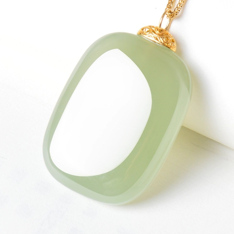 천연 HETIAN JADE QINGSHUI PINGAN WUSHI 브랜드 18K 골드 인레이 펜던트 남성과 여성을위한 옥 목걸이 여성용 펜던트
