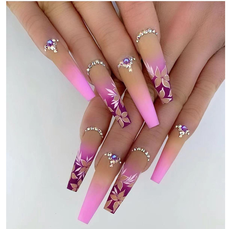 Geometric Pattern Fashion Geometric Plastic Wear Manicure 24 Pieces
