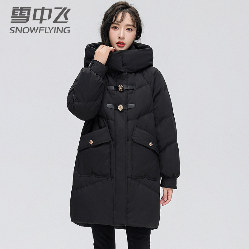 雪中飞羽绒服女中长款2023年新款小个子高端皮扣设计红色冬季外套