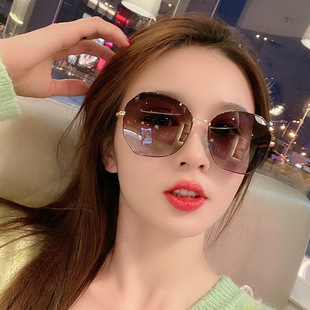 8063�¿�ī�RŮ��߼����@ĘСƫ��̫����R��������⾀���ī�R
