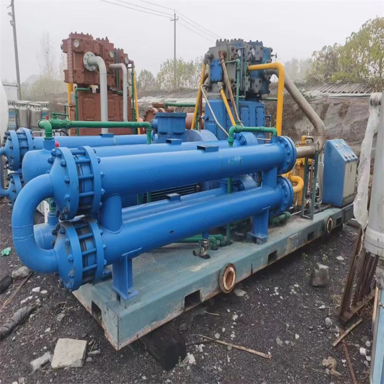 出售金星11年CNG水冷压缩机  进气压力2.5-3.5公斤  流量680方