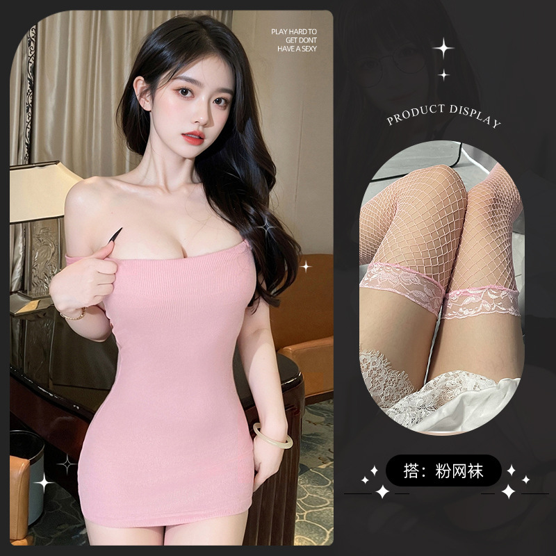 Pink hip skirt + pink fishnet stockings