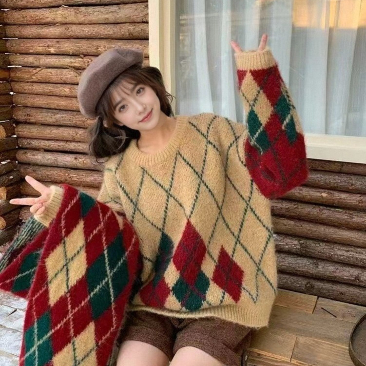 New Christmas Sweater Women's Autumn and Winter Soft and Waxy Maillard Retro Loose Lazy Style Pullover Women's Sweater Top