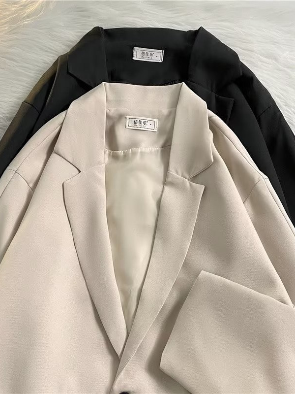 2024 chaqueta de traje para hombres a principios de la primavera nuevo estilo suelto, delgado y de alta gama, temperamento casual, sentido del diseño chic, traje pequeño