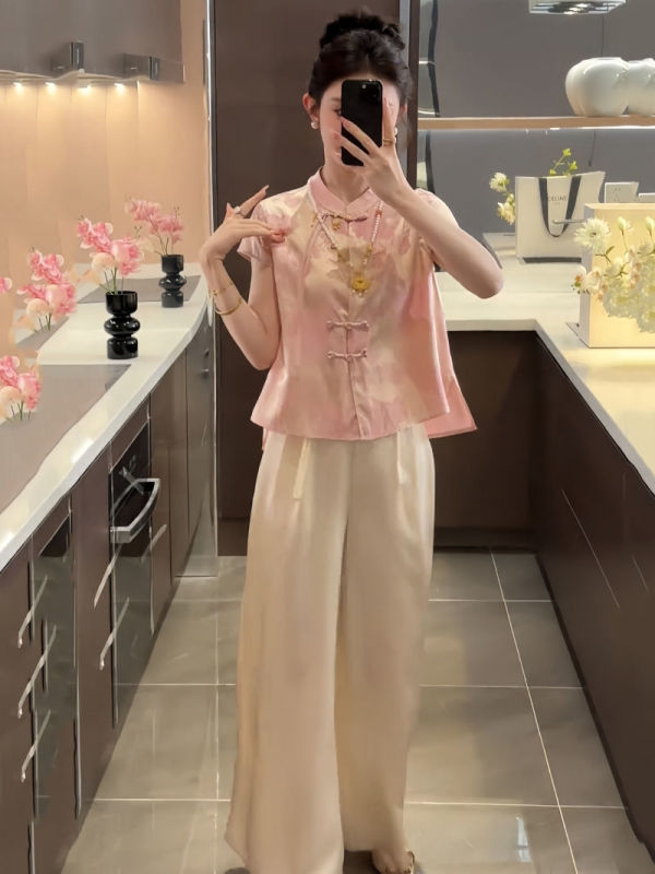 新しい中国風の女性用スーツ、夏の新しいジャカードボタン半袖トップ、ハイウエストワイドレッグパンツ、スリムな2点セット|undefined