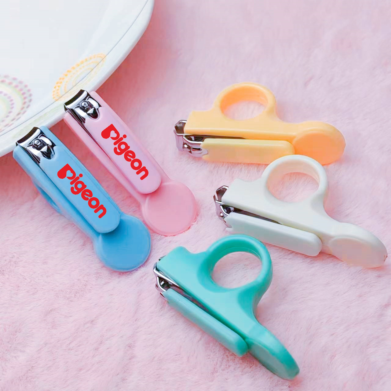 Plastic cover baby nail clippers new ABS new material children parent-child nail clippers factory printed LOGO